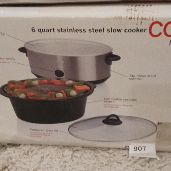 6 QT is stainless steel slow cooker